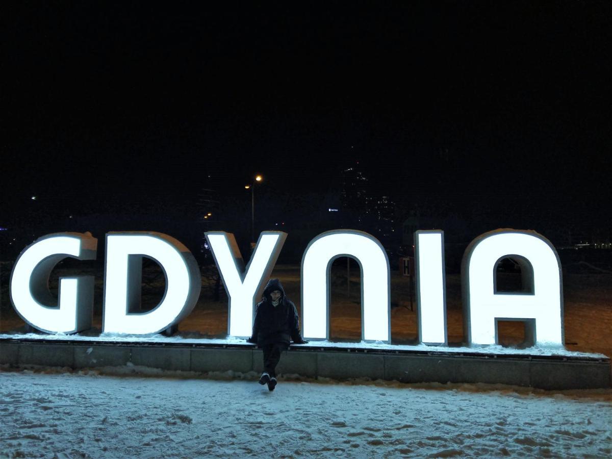 Centrum, 700M Do Plazy - 2 Sypialnie, Salon, Balkon, Bezplatny Parking, Gdynia Exterior foto